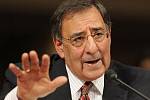 Příštím americkým ministrem obrany se stane dosavadní šéf Ústřední zpravodajské služby (CIA) Leon Panetta. V čele CIA ho vystřídá generál David Petraeus, který nyní velí operacím v Afghánistánu.