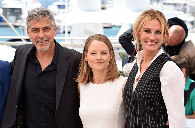 Před pěti lety v Cannes při uvedení filmu Hra peněz S Goergem Clooneym a Julií Roberts