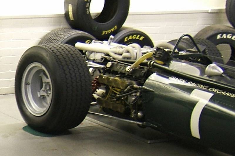 Motor BRM H16.