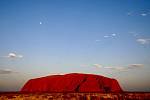 Uluru, zvaný též Ayers Rock (Austrálie)