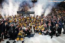 Hokejisté Vegas Golden Knights slaví zisk Stanley Cupu