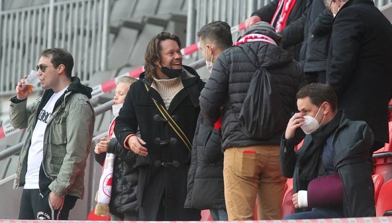 Souboj již jistého mistra, pražské Slavie, s Viktorií Plzeň