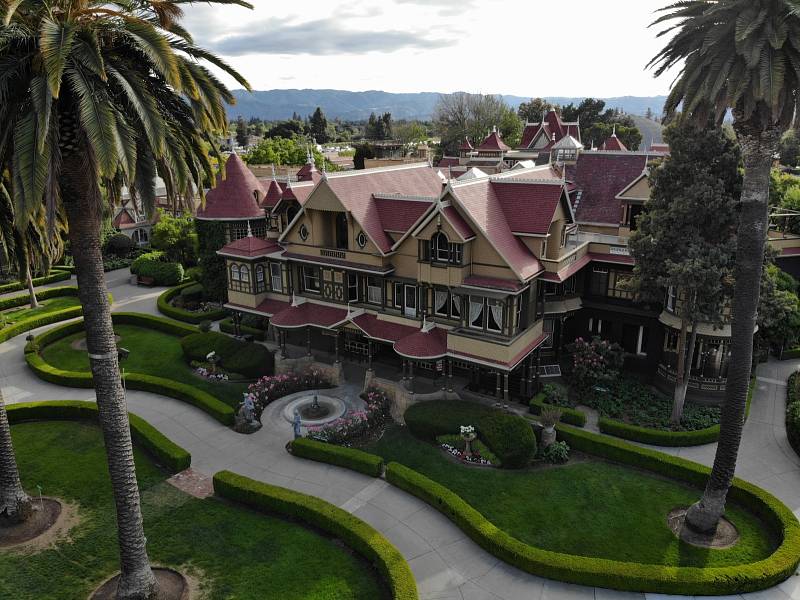 Winchester Mystery House.