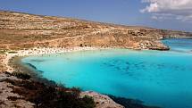 Jediným evropským zástupcem v seznamu top desíti pláží světa je Spiaggia dei Conigli na italském ostrově Lampedusa.