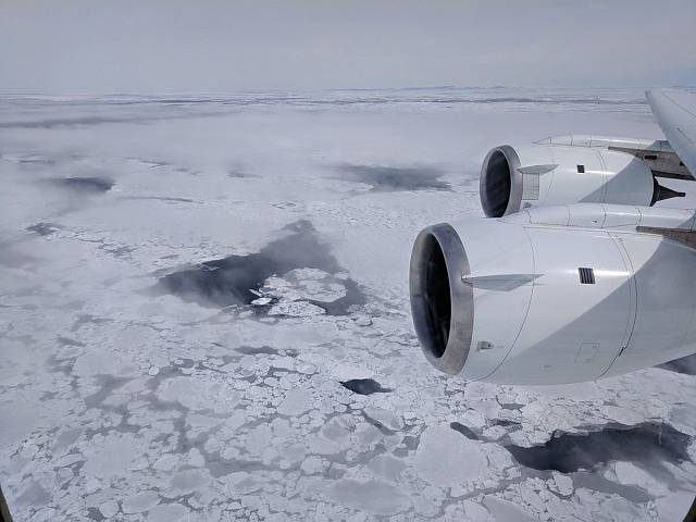 NASA z letadla monitorovala pohyb ledovců ve Weddellově moři