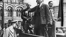 Vladimír Iljič Lenin na Rudém náměstí v roce 1919