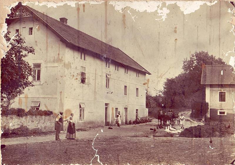 Rodinná farma Kunclův Mlýn - archivní fotografie.