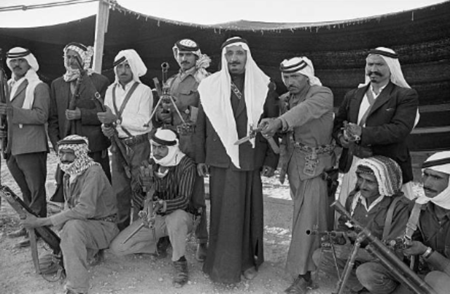 Ozbrojení beduíni předtím, než se 17. září 1970 zapojili do bojů o moc v Jordánsku, v němž se přidali na stranu jordánské armády