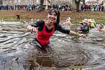 The Metuj Tiger Tigers long-distance and winter swimming club organized a New Year's Eve baptism of beginning hardyers in Náchod on December 31, 2021 at the traditional meeting Let's Meet at Metuji.