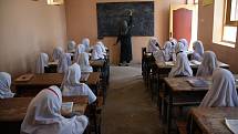 Žačky v afghánské škole