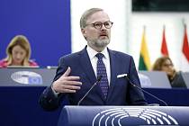 Český premiér Petr Fiala při projevu v Evropském parlamentu 6. června 2022