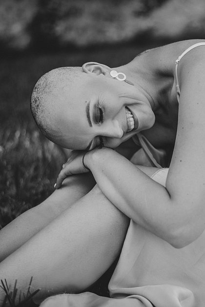 Kvůli genu BRCA se rakovina prsu objevila u Denisy, když jí bylo 24 let.