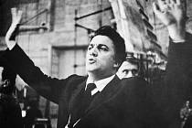 Režisér Federico Fellini na snímku z roku 1960