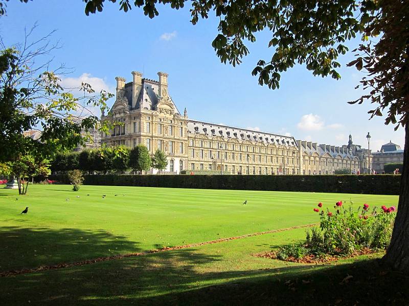 Louvre, muzeum umění v Paříži