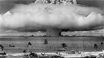 Osud atolu Bikini navždy změnily americké jaderné testy.