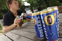 Podle údajů Českého svazu pivovarů a sladoven vzrostl meziročně podíl piva prodávaného v PET lahvích  o 11 procent a piva v plechovkách dokonce o 16 procent.