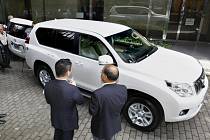 Policie koupila terénní vozy Toyota Land Cruiser za sedm milionů korun. V bleskovém nákupu pořídila pět aut. Ilustrační foto.