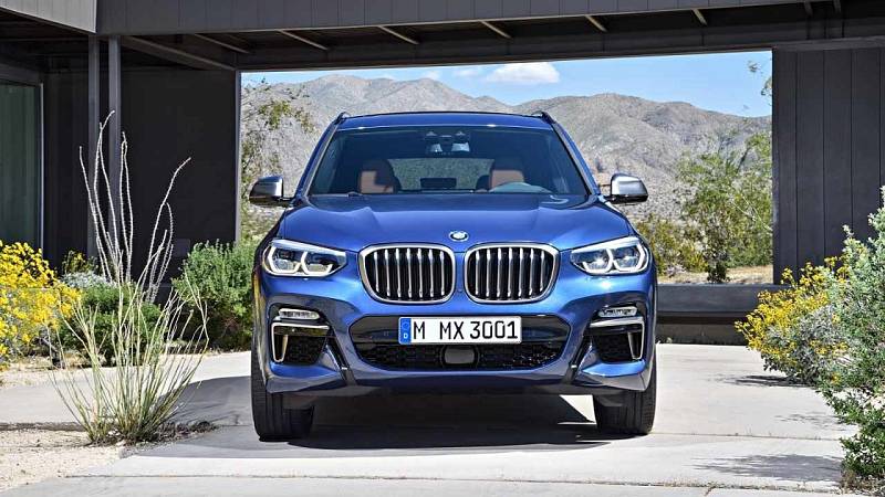 BMW X3.