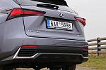 Lexus NX 300h.