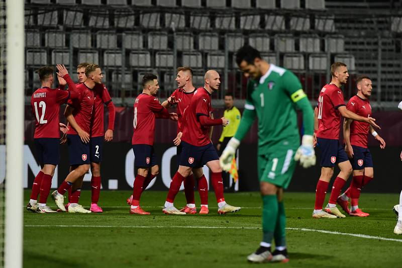 Fotbalová reprezentace rozstřílela v přípravě Kuvajt 7:0.