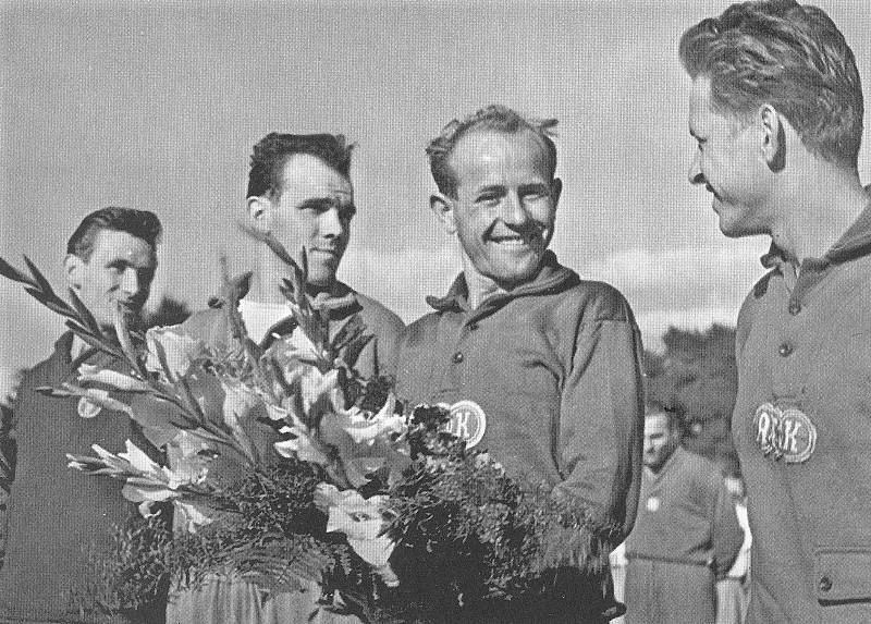 Emil Zátopek v Třebíči v roce 1951. Tehdy na zdejším sokolském stadionu vytvořil rekord v běhu na 10 000 metrů, který od té doby nikdo nedokázal překonat.