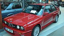 nebo opěvované BMW M3 e30