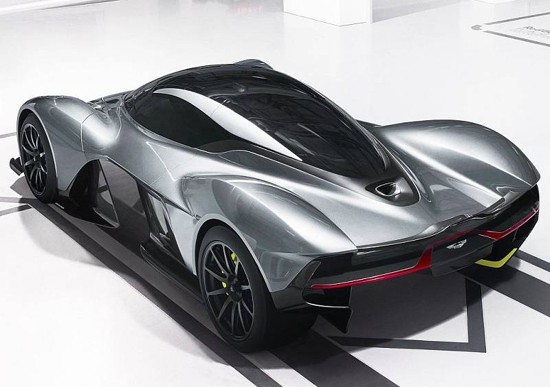 Aston Martin AM-RB 001.