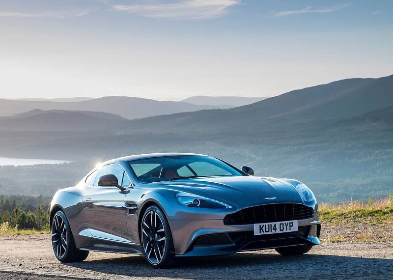 Aston Martin Vanquish 2015