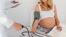 Preeklampsie je celosvětově hlavní příčinou mateřských a novorozeneckých úmrtí. Riziko hrozí až 10 % těhotných žen.
