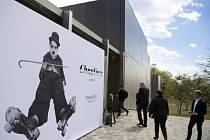 Ve švýcarské obci Corsier-sur-Vevey u Ženevského jezera se dnes pro veřejnost otevřelo muzeum Charlieho Chaplina.