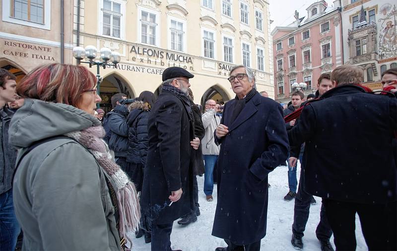 Poslední rozloučení s herečkou Jiřinou Jiráskovou