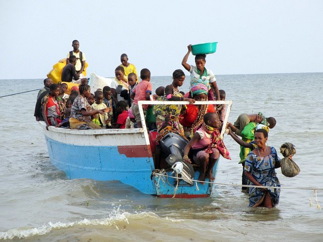 Člun s uprchlíky. Ilustrační snímek