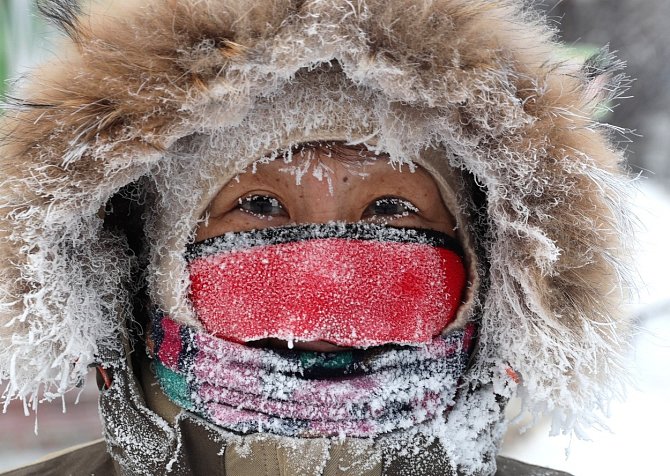 Život v Jakutsku není jednoduchý. Jde o nejchladnější město na světě. V současnosti zde dosahují teplot až minus 50 stupňů Celsia.