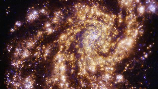 Galaxie NGC 4254 ve více vlnových délkách, na snímku pořízeném pomocí vícejednotkového spektroskopického průzkumníku (MUSE) na dalekohledu ESO
