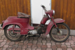 Úřad pro zastupování státu ve věcech majetkových nabízí v aukci i motocykl Jawa 50 z roku 1968 za vyvolávací cenu 25 100 Kč