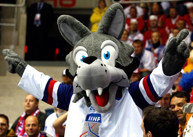 Maskot hokejového mistrovství světa 2011 na Slovensku - vlk Gooly