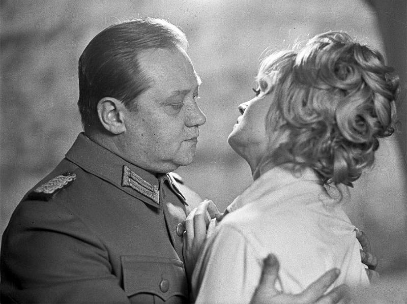 Rudolf Hrušínský ve filmu Pasians.
