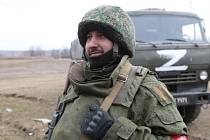 Ruské síly v Doněcku, s vojenským vybavením označeným písmenem Z