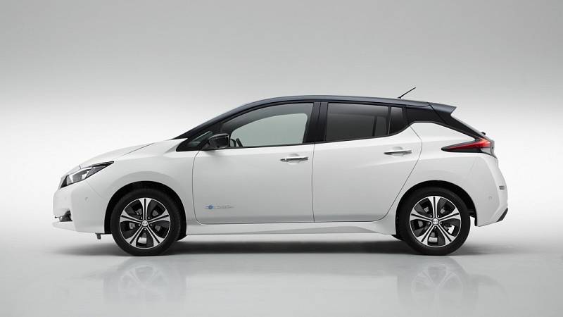 Nissan Leaf.