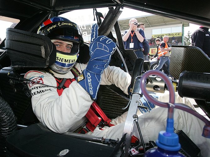 Tomáš Kostka za volantem Audi specifikace DTM.