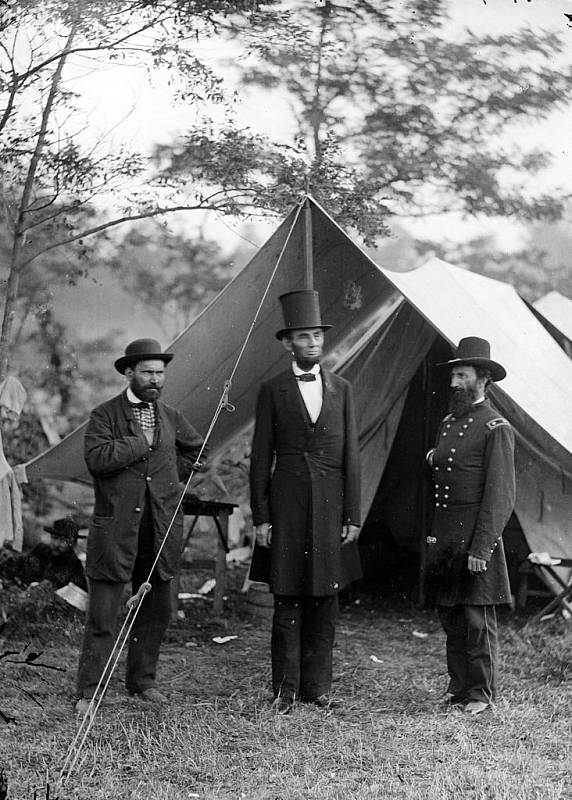 Allan Pinkerton, americký prezident Abraham Lincoln a generál George B. McClellan