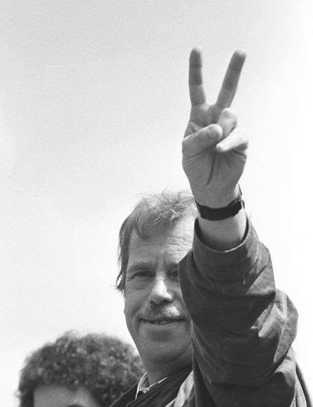 Václav Havel byl nejsilnější a zároveň přirozenou autoritou ve vedení Občanského fóra