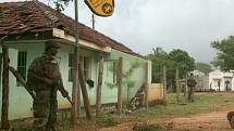 Srílanský voják na hlídce ve městě Mullaitvu, ještě nedávno ovládaném tamilskými povstalci.