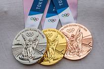 Zlato, stříbro, bronz. To jsou medaile pro Tokio