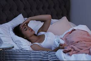 Zdřímnutí zvyšuje šanci na vysoký krevní tlak a mrtvici, ukázala studie. Chce to především kvalitní spánek v noci.
