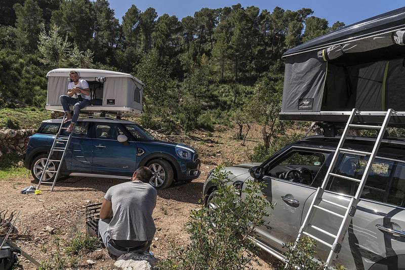 Střešní stan pro Mini Countryman.