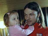 Tomáš Ujfaluši s dcerkou