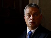 Pomoc s ochranou státních hranic by měly „slušně nabídnout" Řecku ostatní země Evropské unie ve chvíli, kdy to Atény samy nezvládají. Při příchodu na dnešní mimořádný summit EU k migrační problematice to prohlásil maďarský premiér Viktor Orbán. 