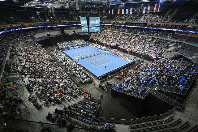 Pražská O2 arena během zápasu českých tenistek se Švýcarskem v Billie Jean King Cupu.