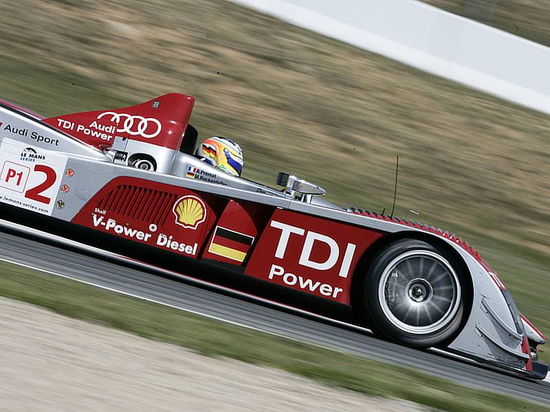 Audi R 10 patří mezi největší soupeře v boji o vítěztsví v Le Mans Series.